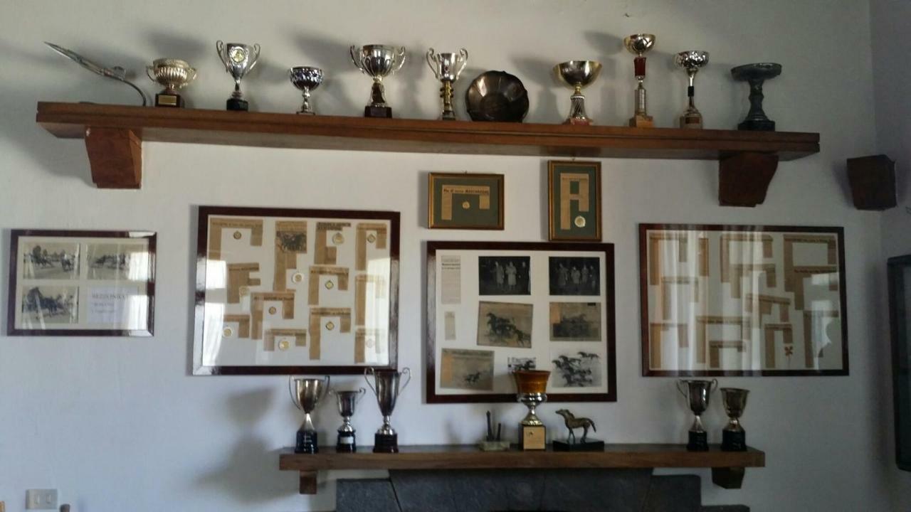 Scuderia 100 Pertiche Villa Villanterio Bagian luar foto